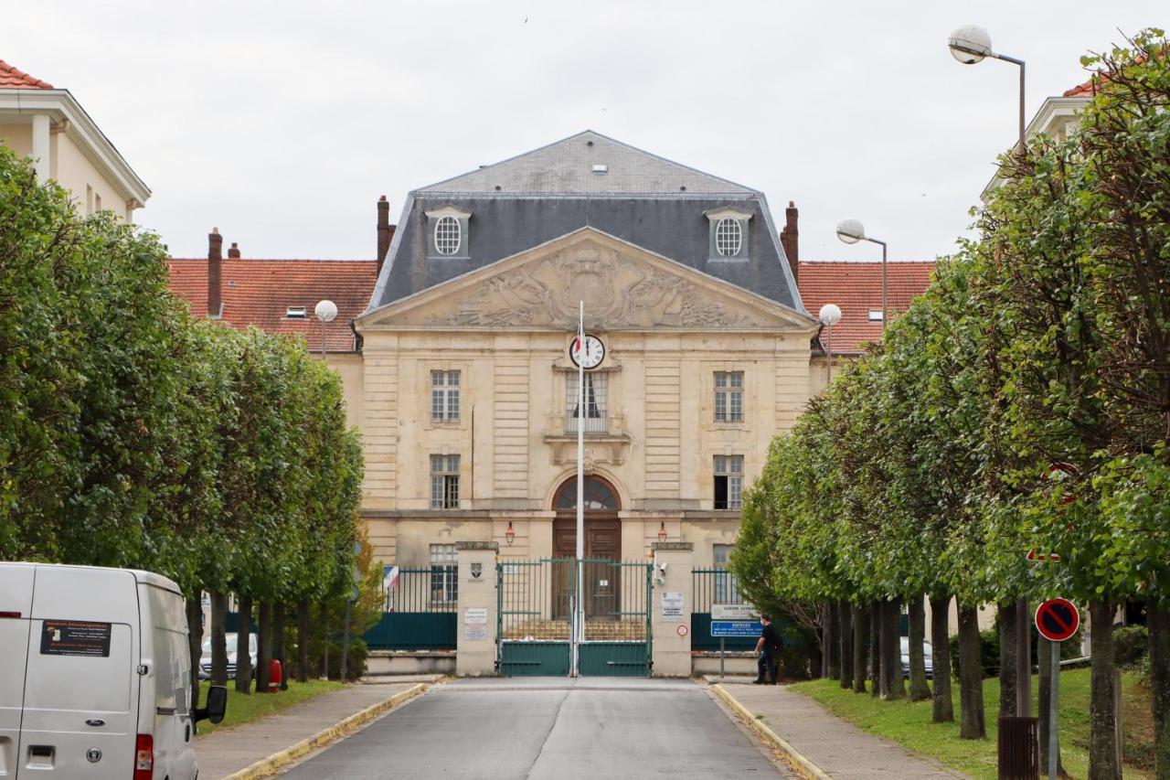 Studio Design Proche Defense-Paris 吕埃尔-马尔迈松 外观 照片